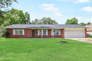 3006 Altama Ave, Pascagoula, MS 39567