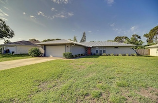 1810 Brookside St NE, Palm Bay, FL 32907