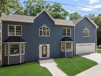 70 Shady Ln, Pascoag, RI 02859