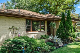 7230 W 108th Place, Worth, IL 60482