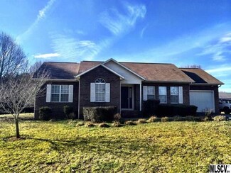 5063 Stetson Ln, Claremont, NC 28610