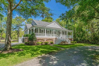 28 Shearwater Ct, Georgetown, SC 29440