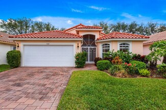5281 Grey Birch Ln, Boynton Beach, FL 33437