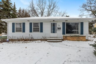 1131 Bryant St SW, Wyoming, MI 49509