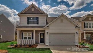 36 Ashelyn Park Dr, Fletcher, NC 28732