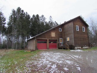 250 Chapdelaine Rd, Orleans, VT 05860