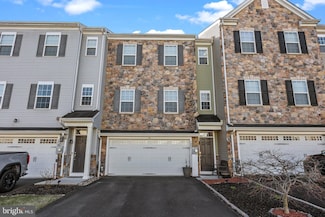 127 Carters Mill Rd, Feasterville Trevose, PA 19053