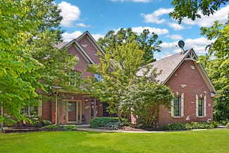 913 Westwood Cir, Genoa, IL 60135