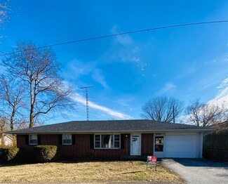 304 Ward Ave, Morgantown, KY 42261