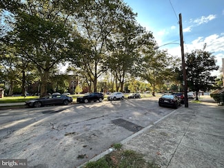 1236 S 45th St, Philadelphia, PA 19104