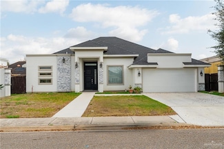 211 N 17th St, Hidalgo, TX 78557