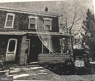 1320 Miller St, Crum Lynne, PA 19022