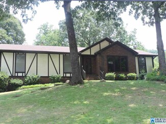 1325 Stonehurst Dr, Birmingham, AL 35235