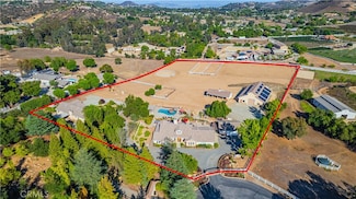 19315 Avenida Cordoba, Murrieta, CA 92562