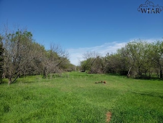 821 Linda Ln, Wichita Falls, TX 76301
