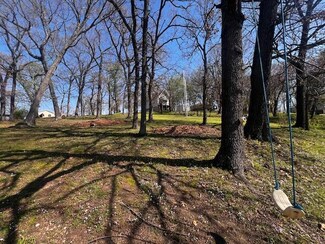 24820 S 638 Rd, Grove, OK 74344