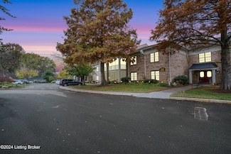 1800 Manor House Dr Unit 107, Louisville, KY 40220