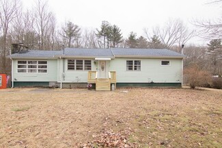 22 Maple Ave, South Grafton, MA 01560