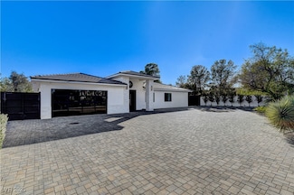 6965 Tara Ave, Las Vegas, NV 89117
