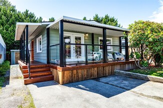7031 NE 175th St Unit 34, Kenmore, WA 98028