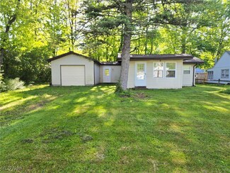 1461 Parkview Dr, Madison, OH 44057