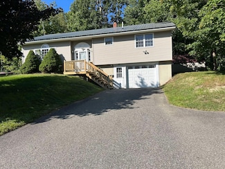 39 Western Ave, East Millinocket, ME 04430