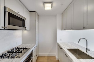 389 E 89th St Unit 11E, New York, NY 10128