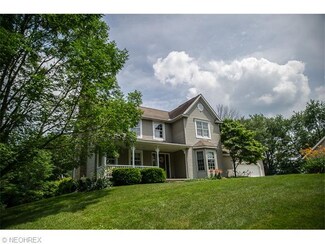 1750 Miday Ave NE, East Canton, OH 44730
