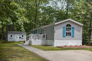 6 Marilyn Dr, Concord, NH 03303
