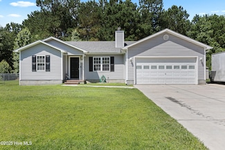 105 Ellen Ct, Jacksonville, NC 28540