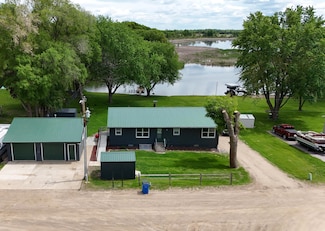 273 Alder Rd, South Haven, MN 55382