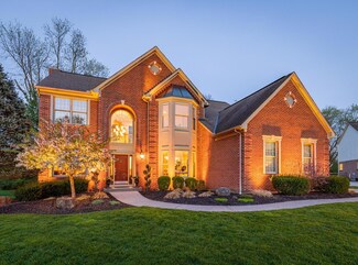 1112 Stream Ridge Ln, Cincinnati, OH 45255