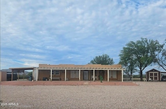 39376 61 1 2 E Ave, Salome, AZ 85348