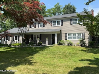 8 David St, Ocean, NJ 07712