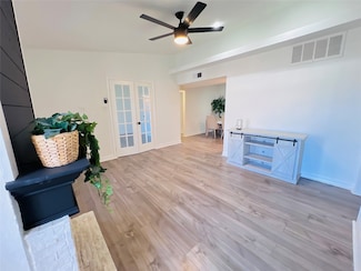 2110 Wilcrest Dr Unit 235, Houston, TX 77042