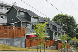 202 25th Ave E Unit A, Seattle, WA 98112