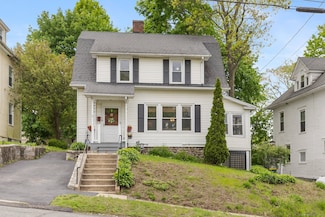 18 Windsor St, Waterbury, CT 06708