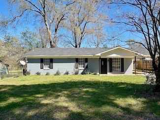 2206 Addiebelle St, Marshall, TX 75672