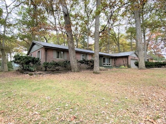 507 W Dunbar St, Mahomet, IL 61853