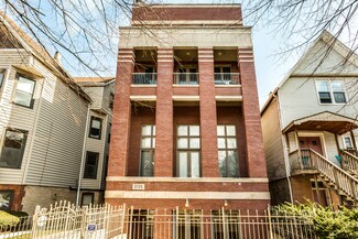 3725 N Kenmore Ave Unit 4, Chicago, IL 60613