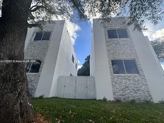 532 NW 17th Ave, Fort Lauderdale, FL 33311