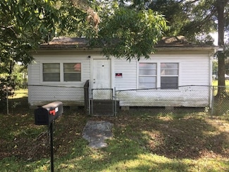 124 Earnest O'Barkley St, Gretna, FL 32332