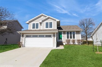4431 Ashley Park Dr, West Des Moines, IA 50265
