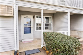 89 Coleman St Unit 213, West Haven, CT 06516