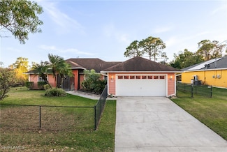 2501 11th St W, Lehigh Acres, FL 33971