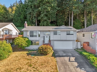 850 Dugualla Rd, Oak Harbor, WA 98277