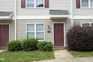 16 Red Ln, Raleigh, NC 27606