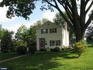 211 Redford Rd, Oreland, PA 19075