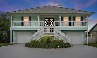 334 7th Ave N, Tierra Verde, FL 33715