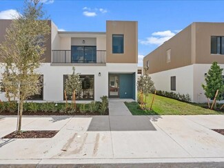 14555 SW 262 St, Homestead, FL 33032